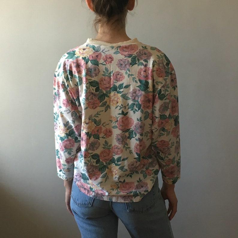 Vintage 90/'s long sleeve cotton floral crewneck top