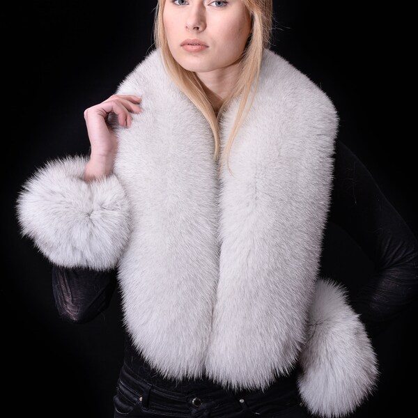 Fur Cuffs matching set main image 0