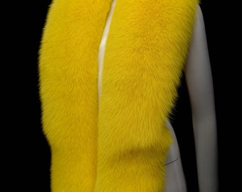 マスタードイエロー、ブラック、ホワイトストライプ、ロングフェイク