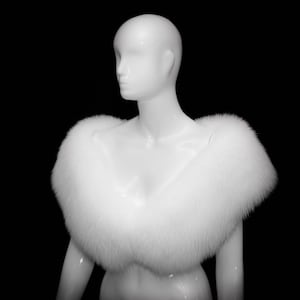 Plain White Arctic Shadow Fox Fur Winter Bride Stole Shawl Shoulders Wrap