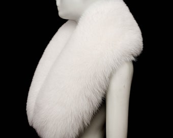 Pure Snow White Shadow vossenbont sjaal stola met fancy kraag