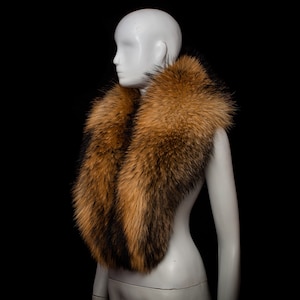 Massive Golden Finn Raccoon Men&#39;s Wrap Collar Scarf Stole