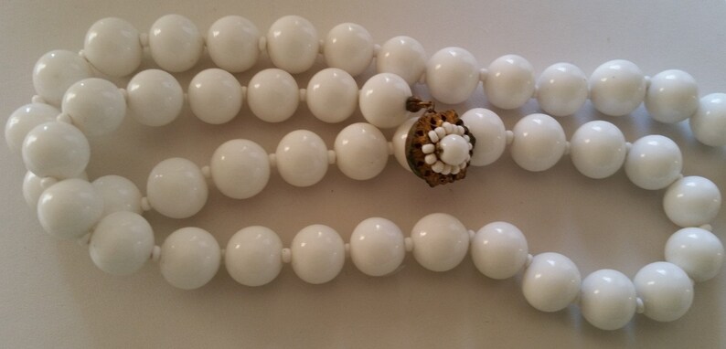 Marvelous Mid Century MIRIAM HASKELL Milk Glass Necklace~24 Inch White Glass Beads~Signed Collectible Designer~Vintage Costume Jewelry