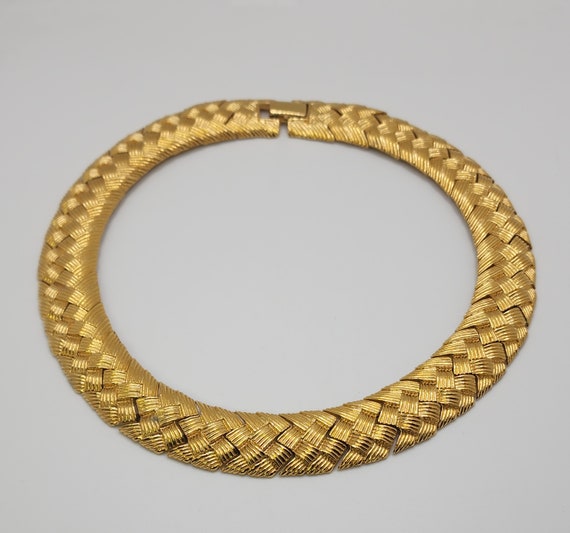 NAPIER Choker Necklace Gorgeous Golden Basket Wea… - image 1