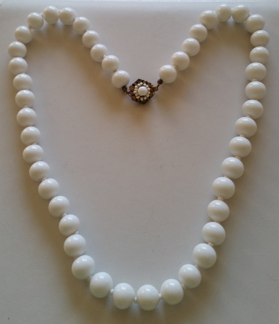 Marvelous Mid Century MIRIAM HASKELL Milk Glass Necklace~24 Inch White Glass Beads~Signed Collectible Designer~Vintage Costume Jewelry