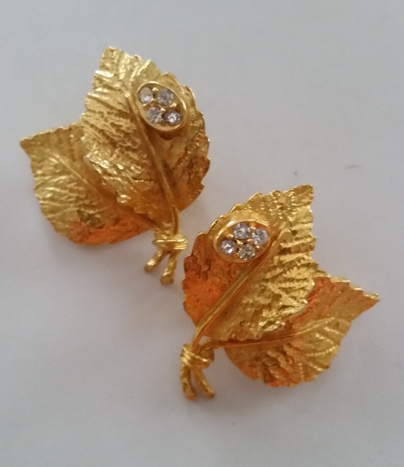 Stunning HATTIE CARNEGIE Signed Bright Golden Leaves Crystal Rhinestone Earrings~Authentic Collectible Designer~Vintage Costume Jewelry Gift