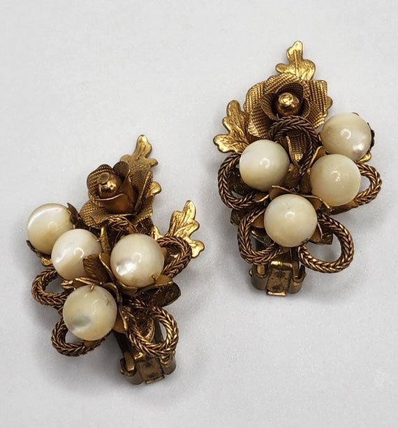 Incredible KRAMER Floral Earrings Golden Roses Mo… - image 4