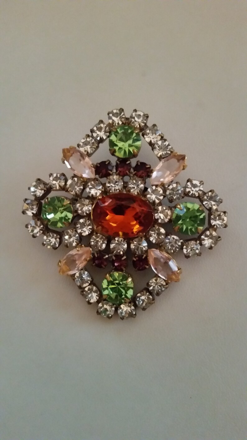 costume jewelry brooches rhinestone