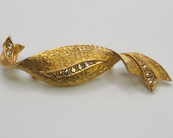 Hattie Carnegie Brooch: Vintage Golden Ribbon with Diamanté Crystals Designer Vintage