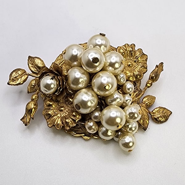 MIRIAM HASKELL broche incroyable cascade nacrée vintage bijoux amoureux cadeau authentique collection designer luxe bijoux fantaisie cadeau