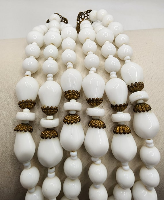 MIRIAM HASKELL Mid Century Milk Glass Necklace Ic… - image 6