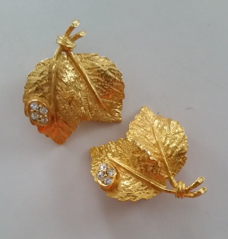 Stunning HATTIE CARNEGIE Signed Bright Golden Leaves Crystal Rhinestone Earrings~Authentic Collectible Designer~Vintage Costume Jewelry Gift