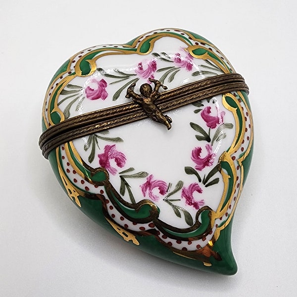 Gorgeous Green PEINT MAIN Limoges Heart Box With Angel La Gloriette Vintage Keepsake Gift Authentic Collectible French Porcelain Present