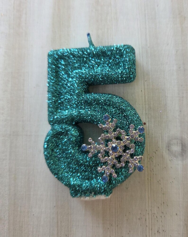 Frozen candle, Snowflake Candle, Snow, Birthday, Keepsake Candle, Party Supplies image 3