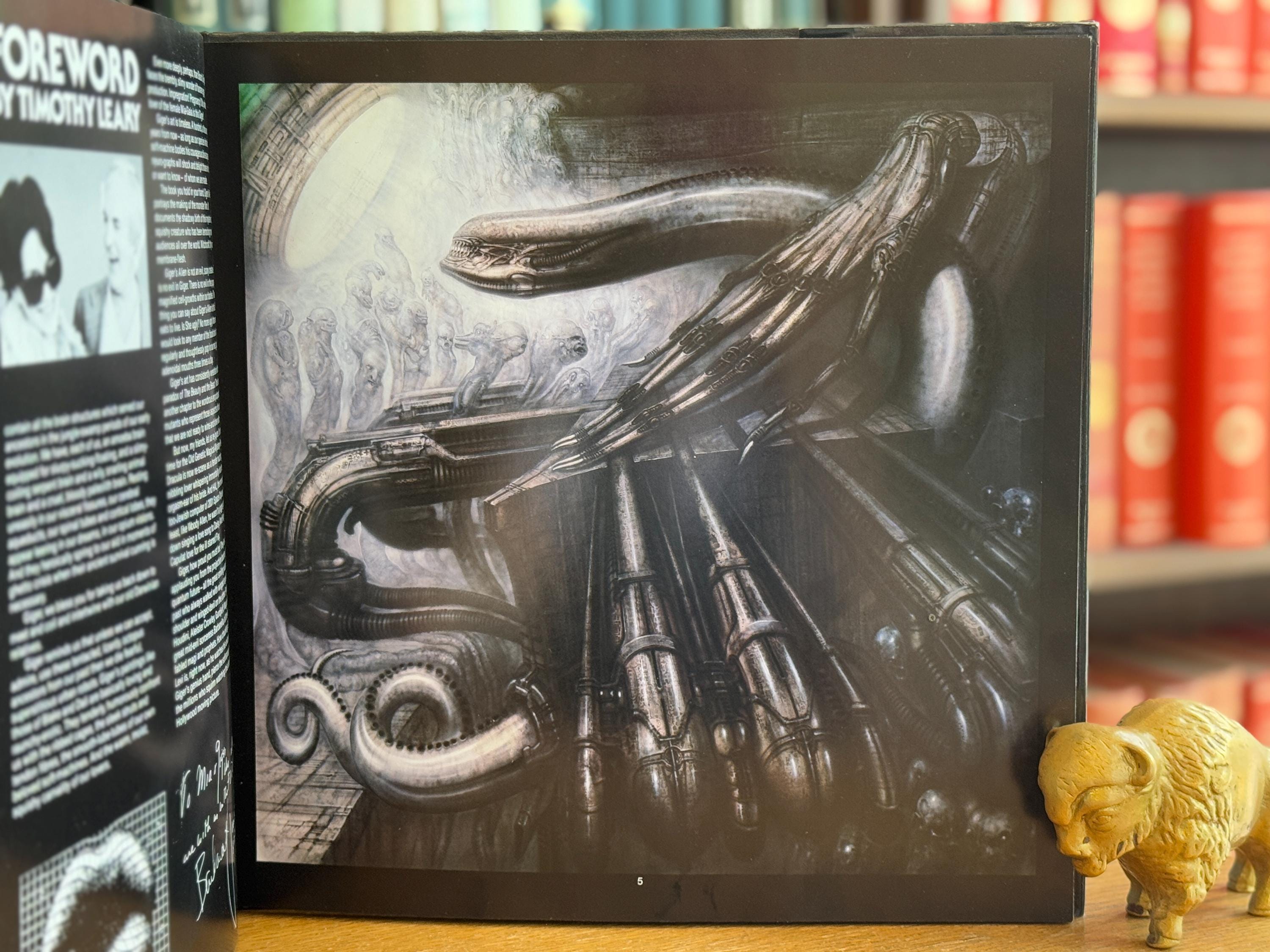 Giger's Alien アートブック Giger's Alien by H. R. Giger (1993, Hardcover) for sale