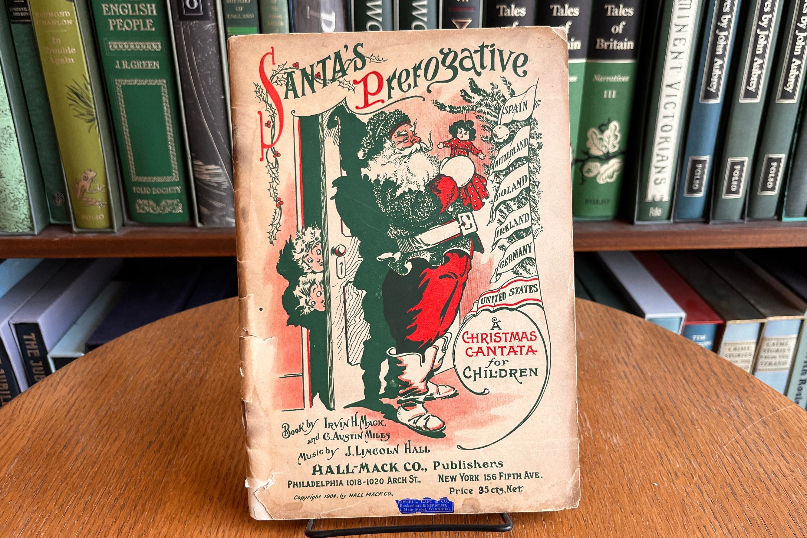 1904, Santa's Prerogative: A Christmas Cantate for Children door Irvin H. Mack en Augustin Miles