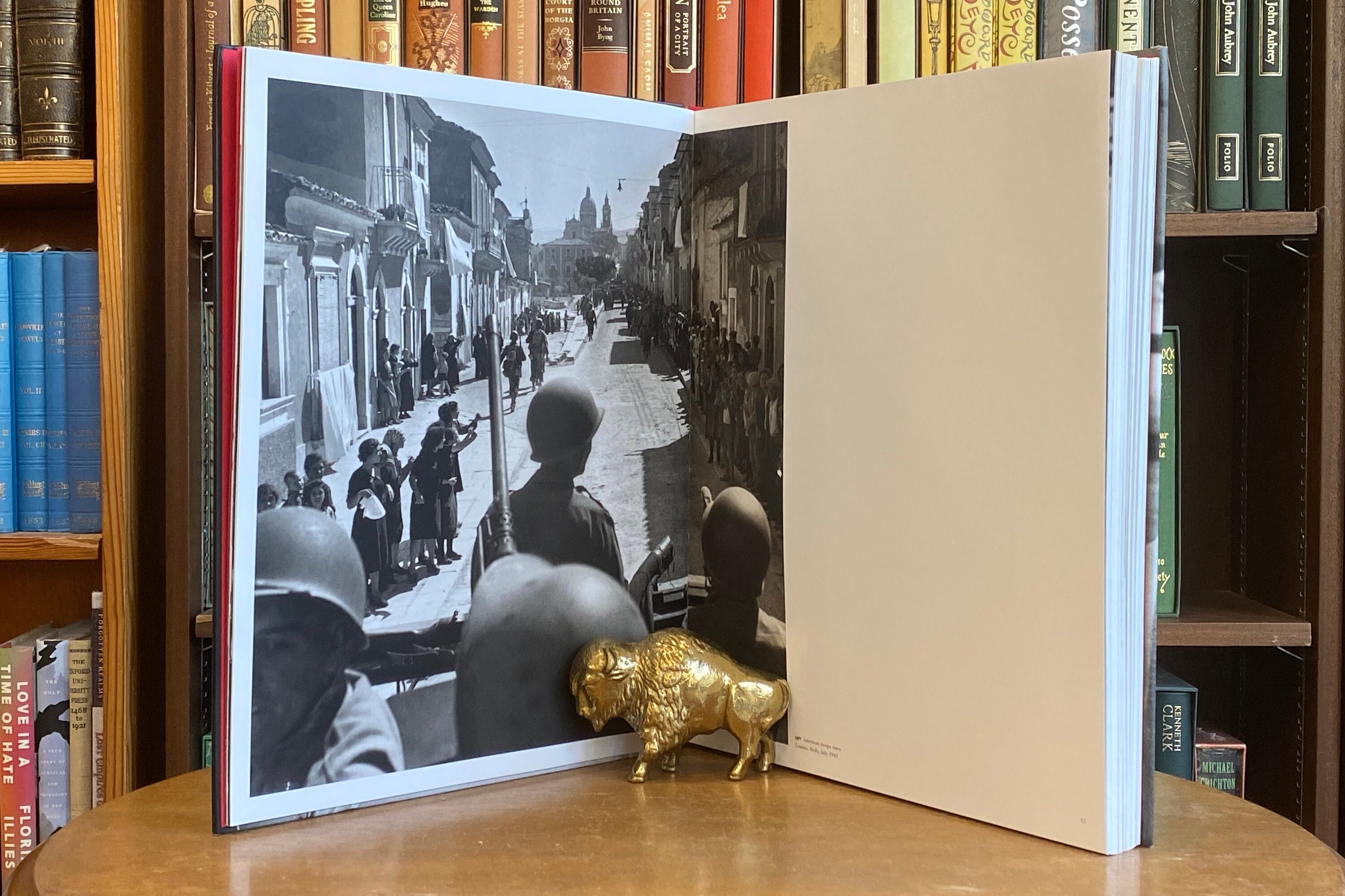 2003, First Edition of Phil Stern: A Life's Work by Phil Stern - Etsy