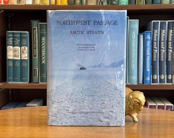 1984, signerad första upplaga av Nordostpassagen: Arktiska sund av Donat Pharand