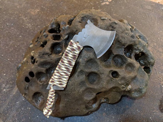 Mini belt axe