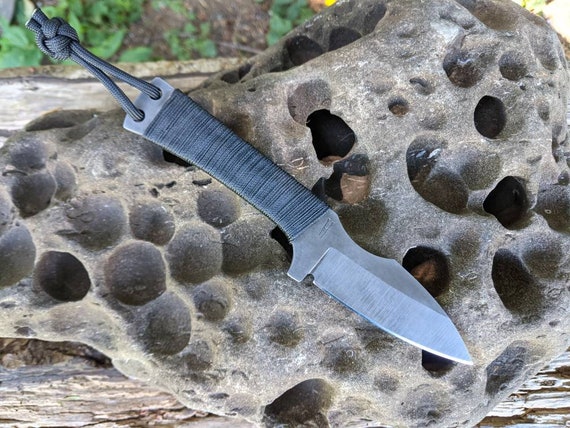 Bushcraft Knife /edc knife / hand made knife / survival knife / custom knife /