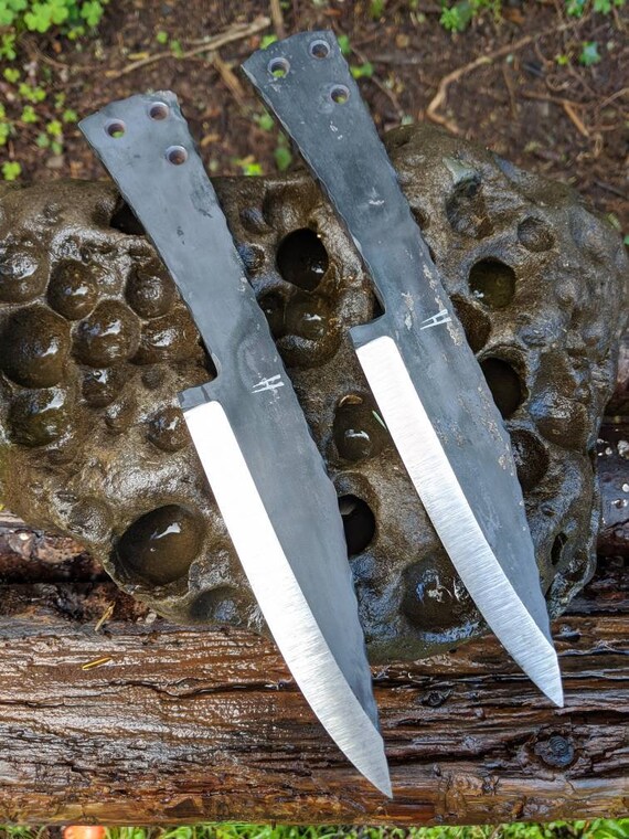 Throwing knife set