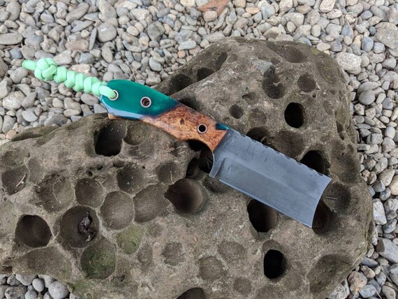 EDC cleaver with hybrid wood handle