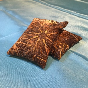 Compass-Patterned Reusable Handwarmers