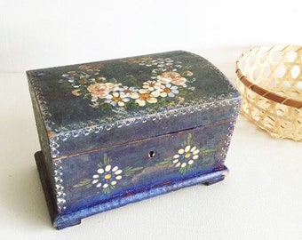 Rustic Timber Trinket Box - Hand Painted