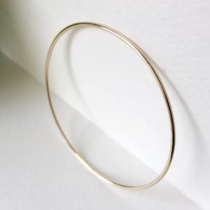 Solid Gold Bangle / Stacking Bangle / Stacking Bracelet / 9ct Bangle / Thin Gold Bangle / 1.5mm thick / Minimalist / MINIMA Jewellery