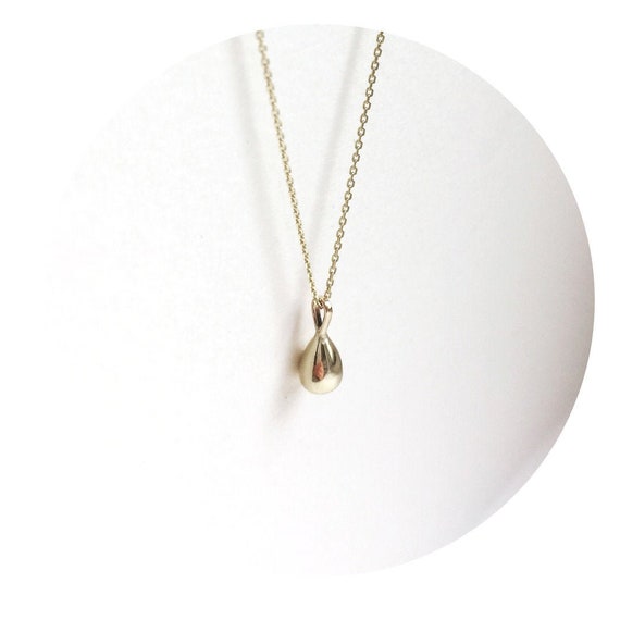 Solid Gold Droplet Pendant Necklace Teardrop - Gold Pendant Drop Necklace Solid Gold Droplet Pendant Necklace Teardrop - Gold Pendant Drop Necklace