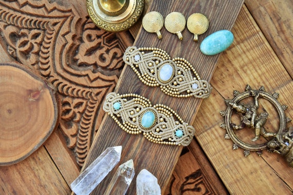 Chained Moonstone bracelet | makramee armband | Boho armband | boho schmuck | gold chain armband | boho hippy bracelet | hippy friend gift