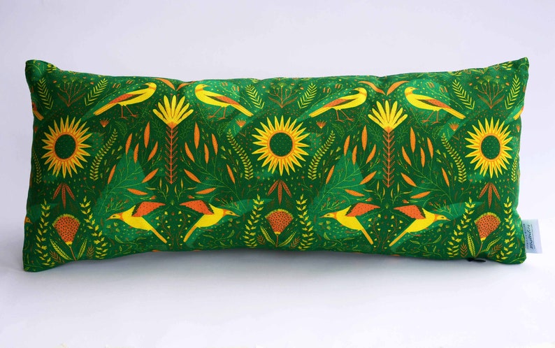 Birds & Foliage cushion image 1