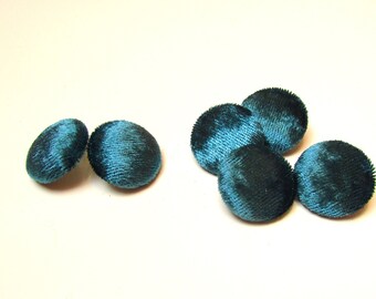 Handmade Green Velvet Fabric Buttons: DIY Sewing Supplies