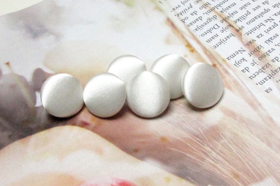 ivory satin buttons for wedding dress Ivory Satin Lace Buttons Back Unique Wedding Dress