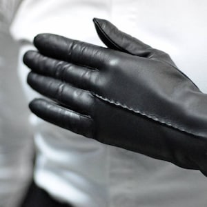 Cashemere Lined Gloves,Gloves UNISEX,Womens Leather Gloves,Blask Leather gloves,gift for girls,mom,mother day,Long Gloves,Classic Gloves