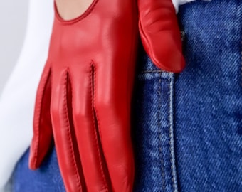 Short leather on sale gloves ladies