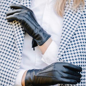 Cashemere Lined Gloves,Gloves UNISEX,Womens Leather Gloves,Blask Leather gloves,gift for girls,mom,mother day,Long Gloves,Classic Gloves