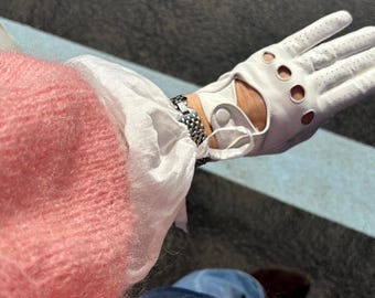 UNISEX Withe leather gloves,luxury gift, Lederhandschuhe | Handgefertigte Schwarze Handschuhe |  lady gloves,style  高級レザーグローブ | ハンドメイドブラッ |