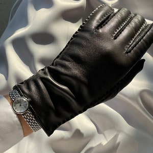 Cashemere Lined Gloves,Gloves UNISEX,Womens Leather Gloves,Wihte Leather gloves,gift for girls,mom,mother day,Long Gloves,Classic Gloves