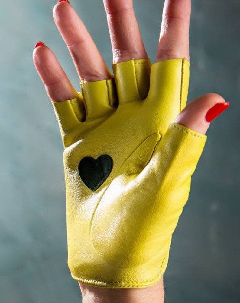 Handmade gloves, gloves, gift present handmade, mittens with pearls, black mittens,gift for girls,leather gloves black,Black glovelets image 4
