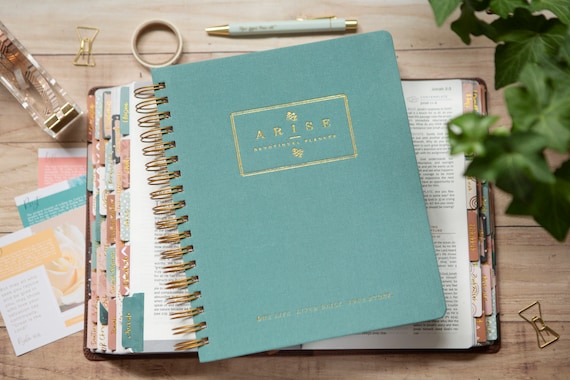 Daily Christian Planner | Christian Goal Planner | Daily Devotional Planner | Daily Faith Planner | Bible Study Planner |Undated Planner