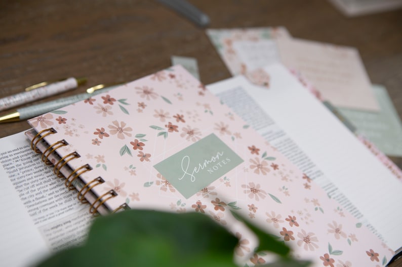 floral-hardcover-sermon-notes-journal-for-women-who-want-to-take-church-notes-makes-a-great-gift-for-christian-women