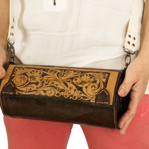 Leder Rolltasche, Ledertasche, Geschenk für Mutter, Handgefertigte Pfeifentasche aus Braunem Leder, Charmante und auffällige Tasche für Liebhaber, Ledertasche
