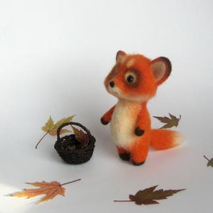 Needle felted Fox miniature Felt fox Forest animal Needle felted animal Woodland animal Fox Soft Sculptures Wool fox toy Red fox Needle Wool image 6
