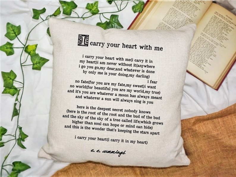 Literary Cushion cummings Quote Literature Home Decor e.e I Carry Your Heart with Me Bookish Pillow Cover i carry it in my heart