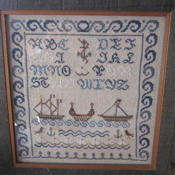 Abécédaire vintage réalisé au point de croix, abécédaire motif bateaux point de croix, bleu, abécédaire des années 80