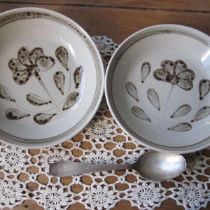 6 holle borden, soep, salade, zandsteen SARREGUEMINES - Model Jocelyne - Atelier d'Art - jaren 70/80