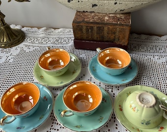 Ensemble de 5 tasses et sous-tasse à café, tasses estampillées Céranord Saint Amand