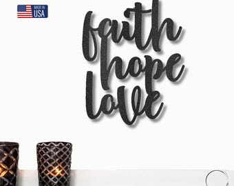 Letrero de acero para pared interior y exterior con texto "Fe, esperanza y amor"