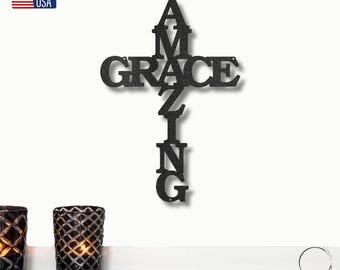 Letrero de pared de metal con la cruz Amazing Grace